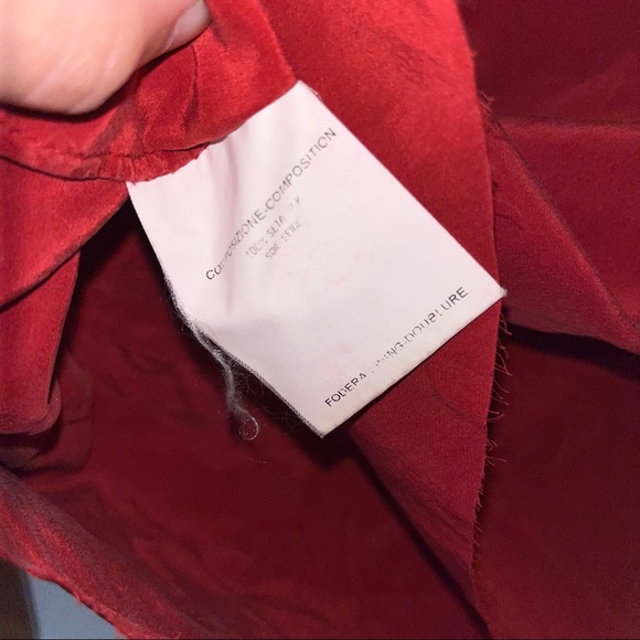 Vintage Yves Saint Laurent %100 silk top - Picture 7 of 9